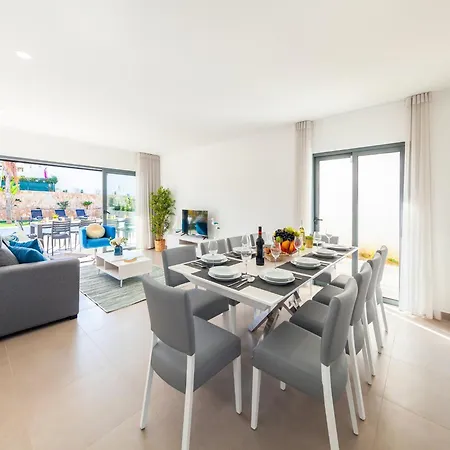 Holiday Home In Albufeira With Private Pool Албуфейра