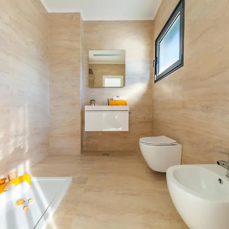 Вилла Holiday Home In Albufeira With Private Pool