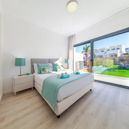 Holiday Home In Albufeira With Private Pool Албуфейра